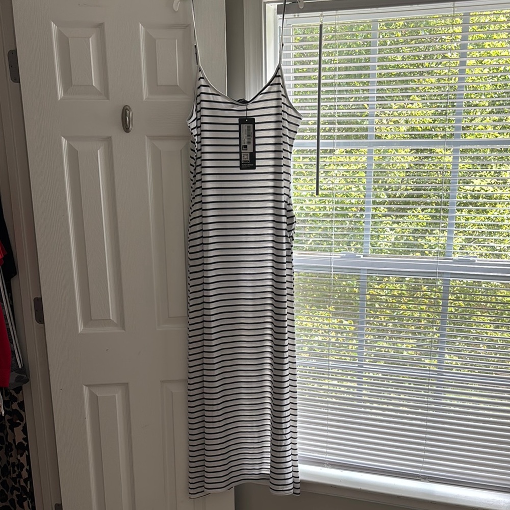 Striped Black and White Maxi Dress with Pockets